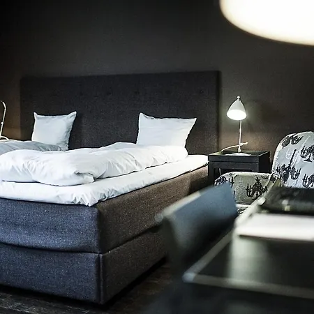 Hotel First Grand 4*