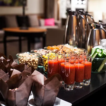 Hotel First Grand 4*