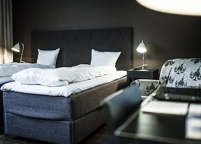 Hotell First Grand 4*