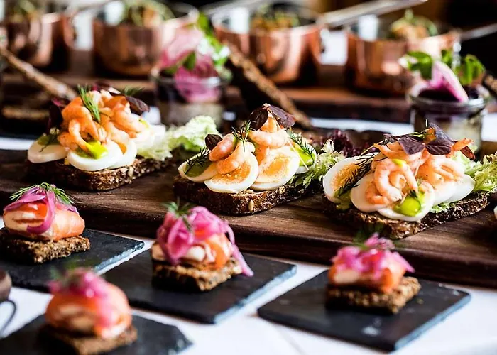 First Grand Hotell 4*