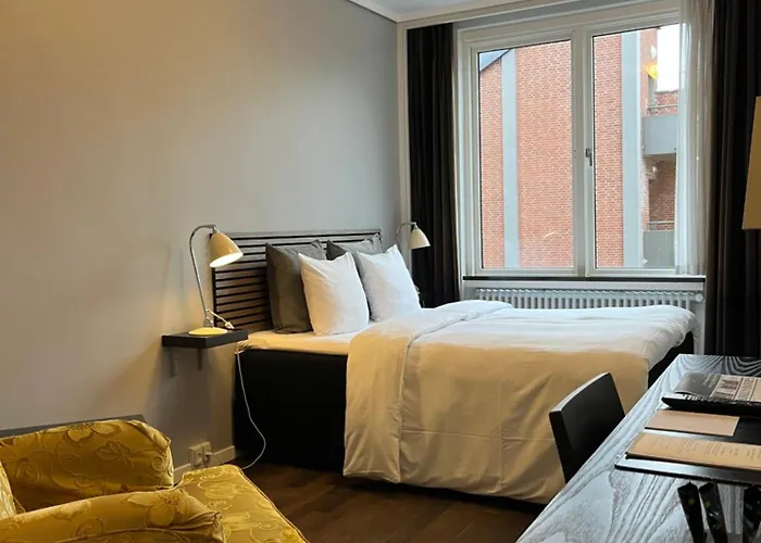 ファースト グランド 4*