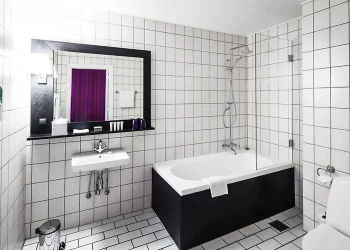 First Grand Hotell 4*