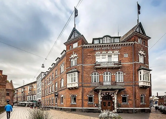 ファースト グランド