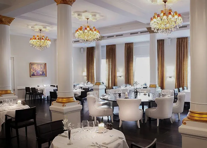 Hotell First Grand Odense