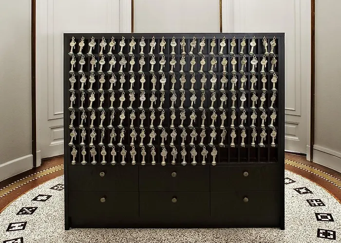 ファースト グランド ホテル